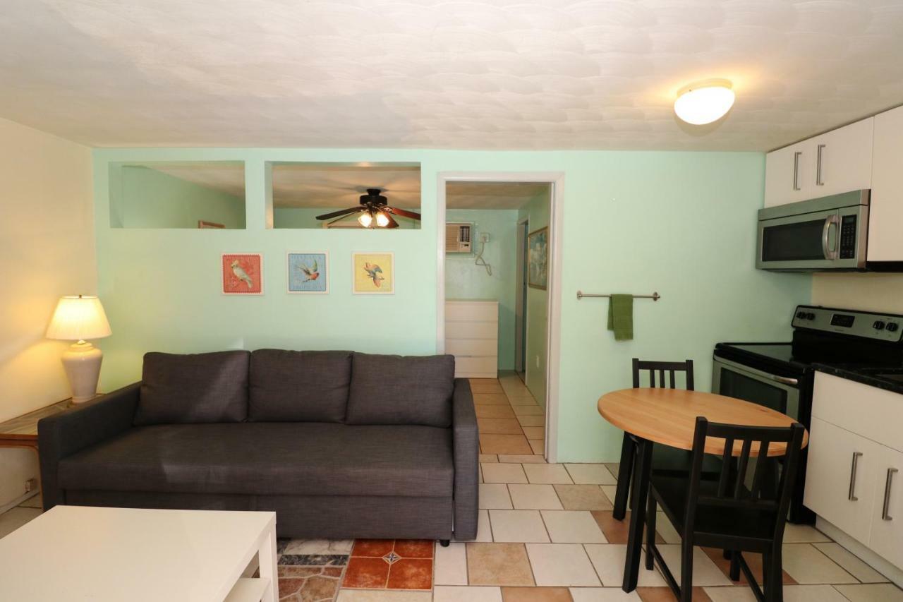 אנגלווד Grove City Motel מראה חיצוני תמונה