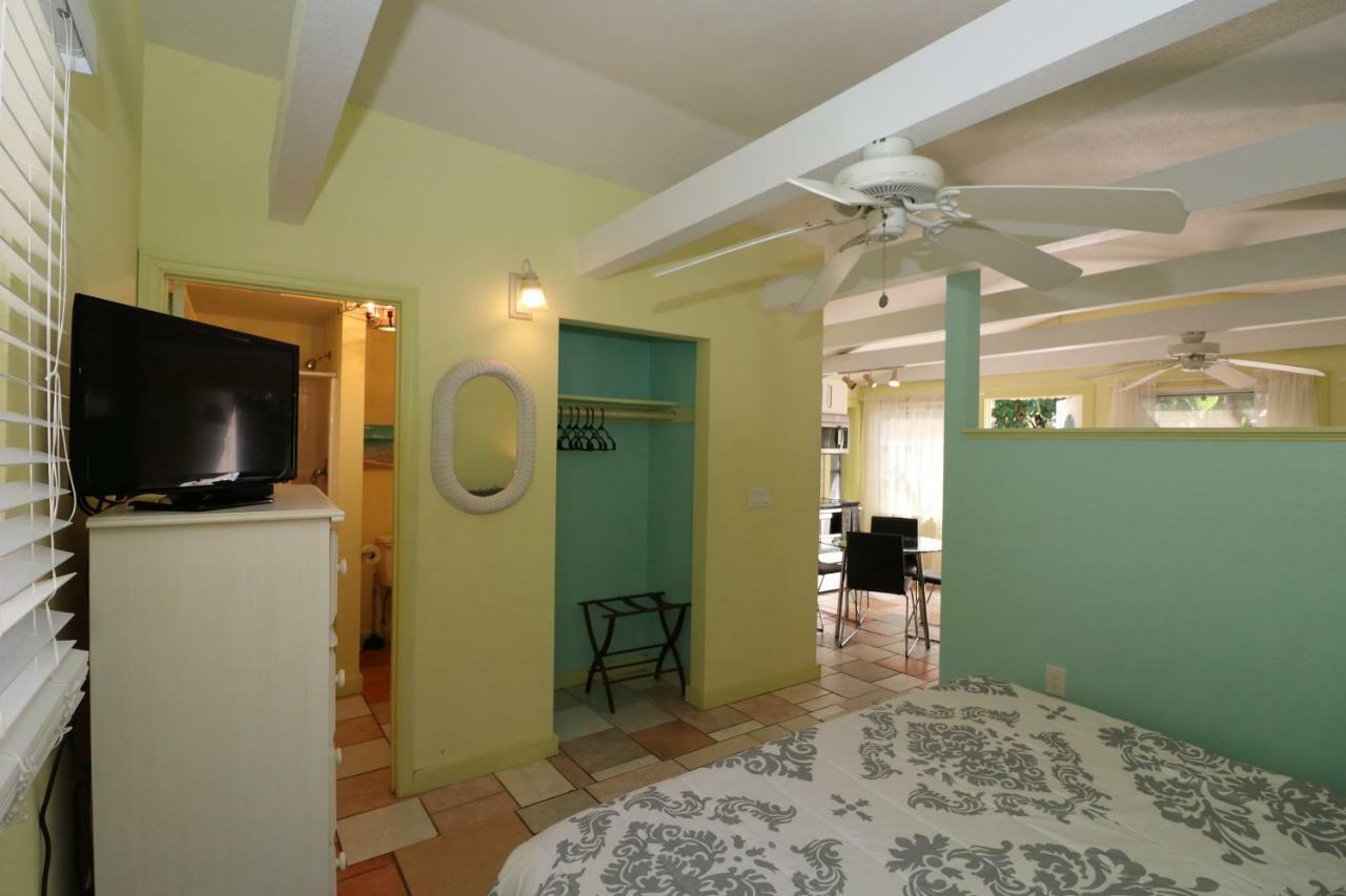 אנגלווד Grove City Motel מראה חיצוני תמונה